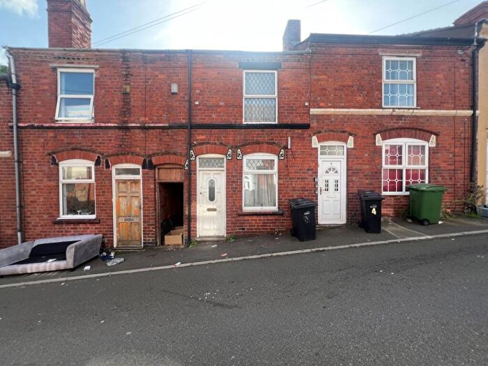 2 Bedroom Terraced House For Sale In Lloyd Street, Dudley, DY2