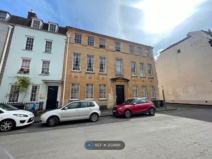1 Bedroom Flat To Rent In Weston House, Bristol, BS1
