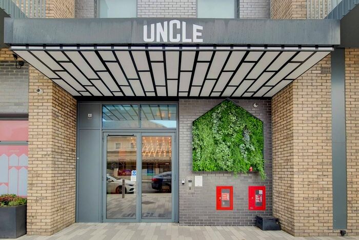 1 Bedroom Flat To Rent In Uncle Southall, Southall, London, UB2