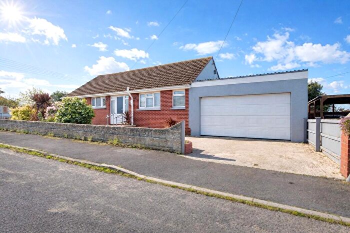 3 Bedroom Bungalow For Sale In Beechwood Close, Sticklepath, Barnstaple, Devon, EX31