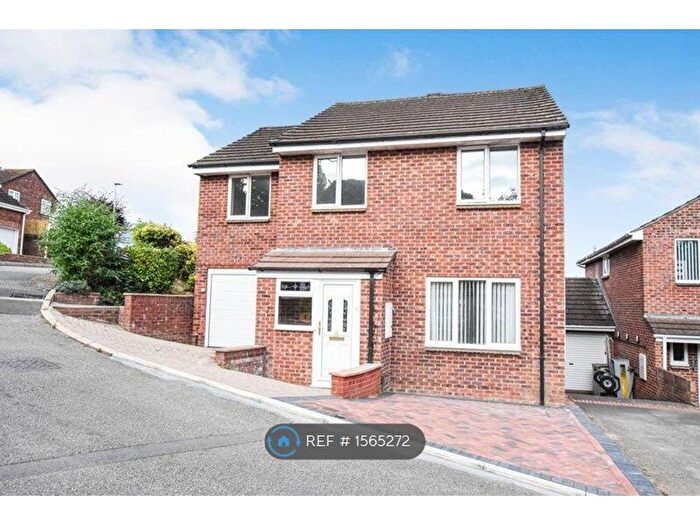 6 Bedroom Detached House To Rent In Michigan Way, Exeter, EX4