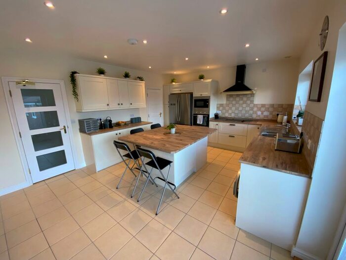 4 Bedroom Detached House To Rent In Hazeldene Road, Patchway, BS34