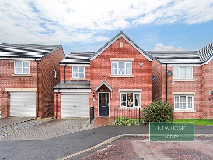 4 Bedroom Detached House For Sale In Parsley Close, Easington, Peterlee, SR8