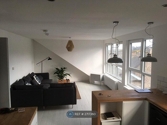 2 Bedroom Flat To Rent In Summerfield Terrace, Aberdeen, AB24