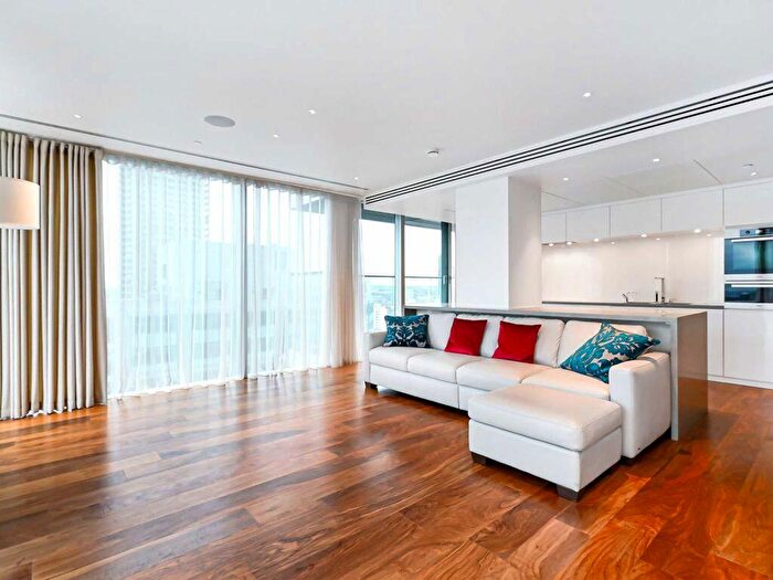2 Bedroom Flat For Sale In Moor Lane, The Heron, EC2Y