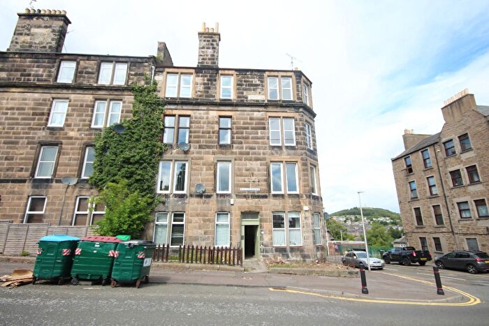 3 Bedroom Flat To Rent In Blackness Road, West End, Dundee, DD2