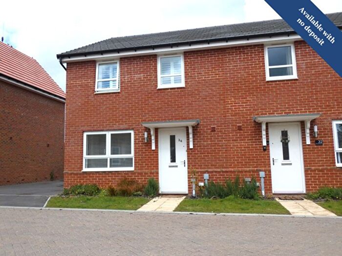 3 Bedroom Semi-Detached House To Rent In Nutwood Avenue, Sturry, CT2