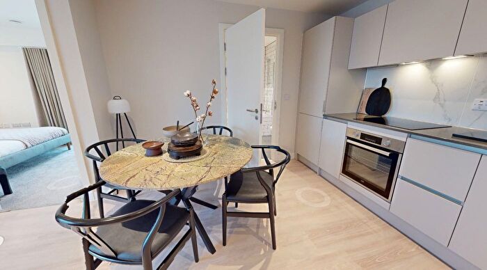 2 Bedroom Flat To Rent In Bloomery Place, Sheffield, S1