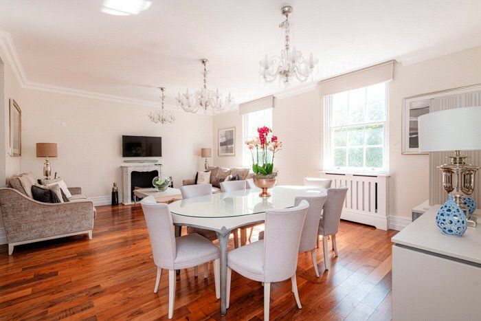 3 Bedroom Flat To Rent In Grosvenor Square, Mayfair, London, W1K