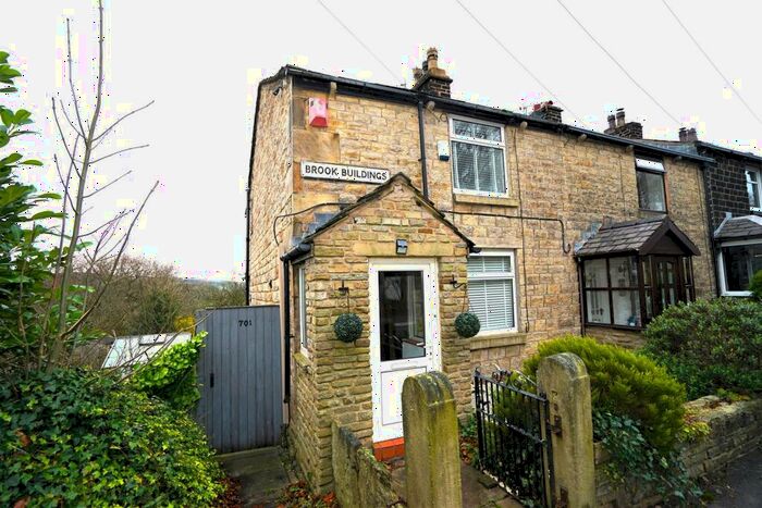 2 Bedroom Cottage To Rent In Bradshaw Road, Bolton, BL2
