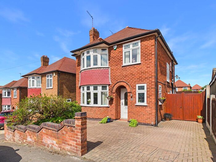 3 Bedroom Detached House For Sale In Kingswell Road, Arnold, Nottingham, NG5