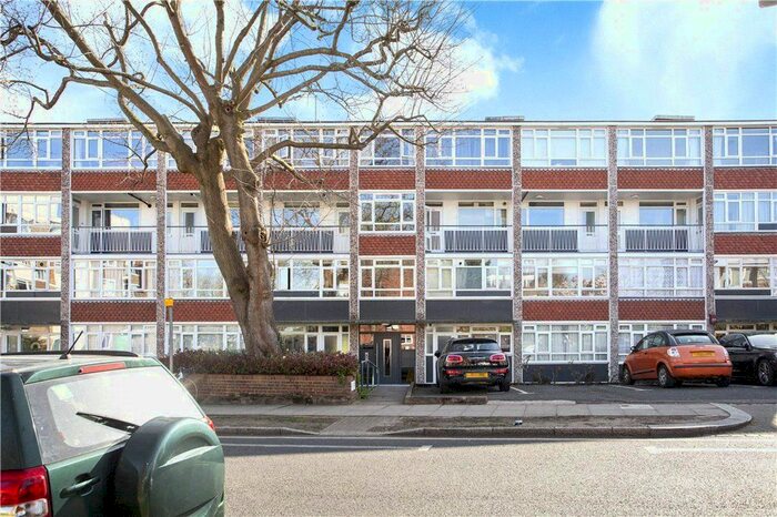 2 Bedroom Flat To Rent In Kersfield Road, Putney, SW15