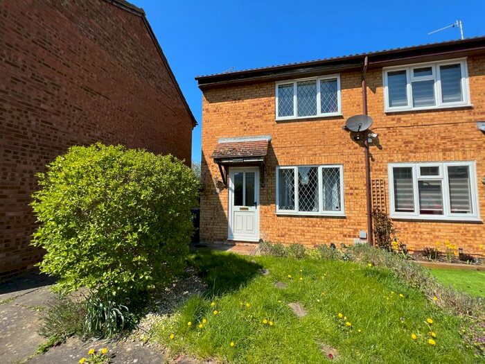 2 Bedroom End Of Terrace House To Rent In Carman Close, Stratton, Swindon, SN3