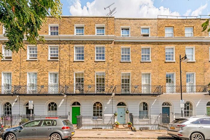2 Bedroom Flat To Rent In Wilmington Square, London, WC1X