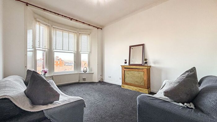 2 Bedroom Flat For Sale In Main Street, Glasgow, G73