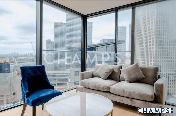 2 Bedroom Flat To Rent In Hampton Tower, Marsh Wall, London, E14
