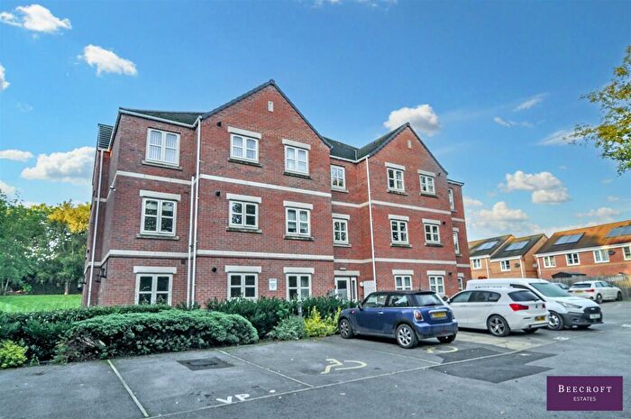 2 Bedroom Flat For Sale In Grange Court, Wombwell, Barnsley, S73