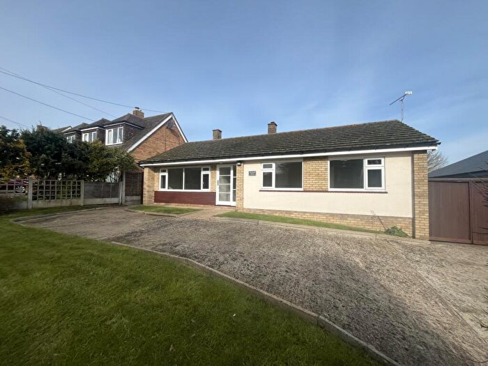 3 Bedroom Bungalow To Rent In Little Baddow Road, Woodham Walter, CM9