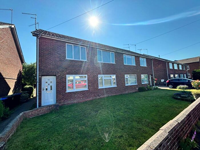 2 Bedroom Maisonette To Rent In New Road, Studley, Warwickshire, B80