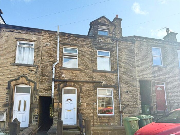 2 Bedroom Terraced House To Rent In Hawthorne Terrace, Crosland Moor, Huddersfield, HD4