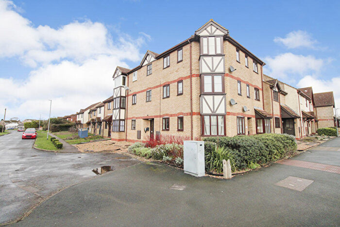 2 Bedroom Apartment To Rent In Cromwell Court, Eynesbury, St. Neots, PE19