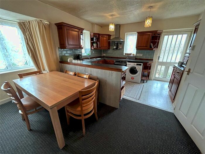 3 Bedroom Bungalow For Sale In Rocky Lane, Benllech, Anglesey, Sir Ynys Mon, LL74