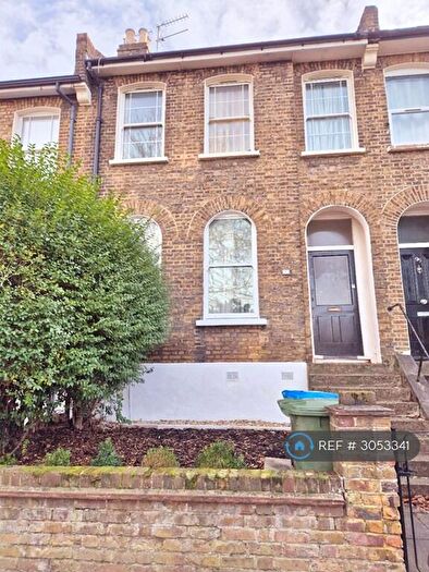 2 Bedroom Flat To Rent In Herbert Road, London, SE18
