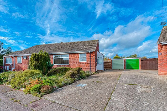 2 Bedroom Semi-Detached Bungalow For Sale In Hampton Close, Caister-On-Sea, NR30