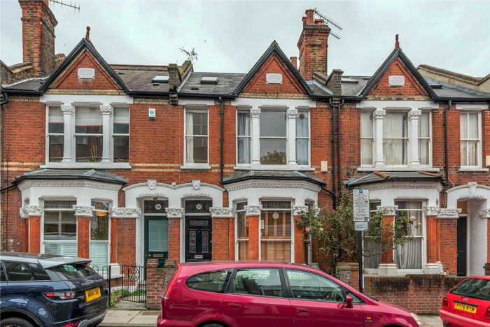 3 Bedroom Terraced House To Rent In Corsica Street, Highbury, London, N5