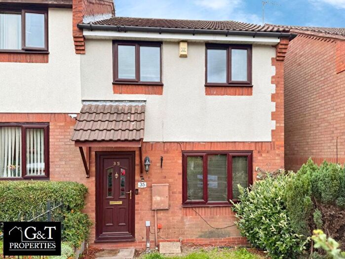 3 Bedroom Semi-Detached House For Sale In Wellfield Gardens, Dudley, DY2