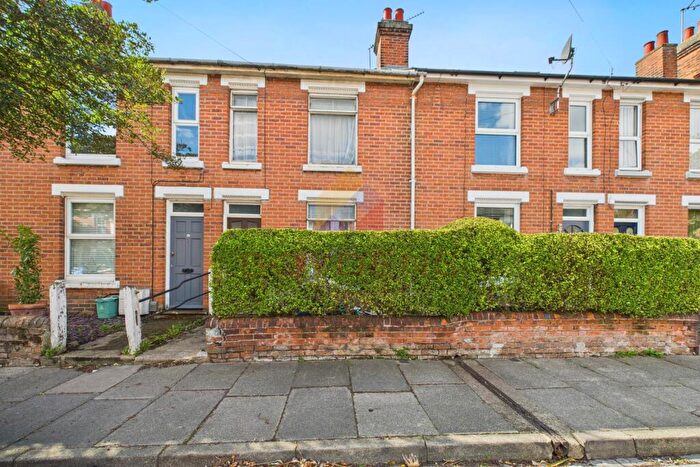 3 Bedroom Terraced House For Sale In Beche Road, Colchester, CO2