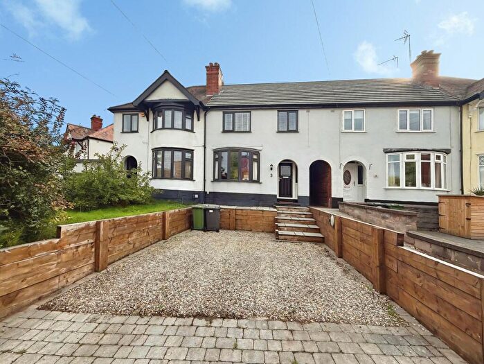 3 Bedroom Terraced House For Sale In Broadwaters Drive, Kidderminster, DY10