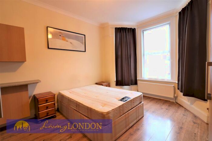 Studio To Rent In Mount Pleasant Road, London, N17