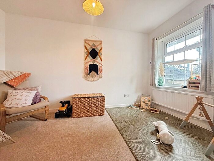 2 Bedroom Bungalow For Sale In Parklands, Penperlleni, Pontypool, NP4