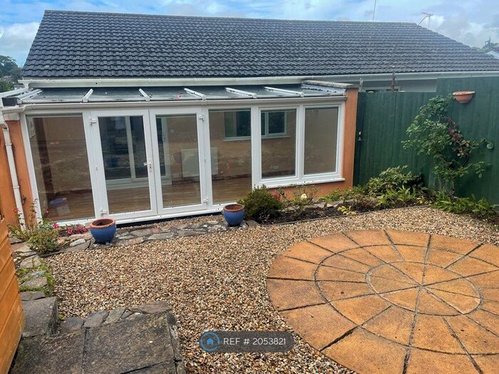 2 Bedroom Bungalow To Rent In Trefusis Close, Truro, TR1