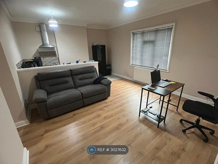 2 Bedroom Flat To Rent In Manchester Rd, Northwich, CW9