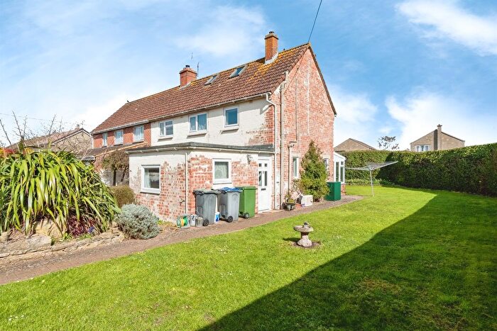 3 Bedroom Semi Detached House For Sale In Clarkes Leaze, Yatton Keynell, Chippenham, SN14