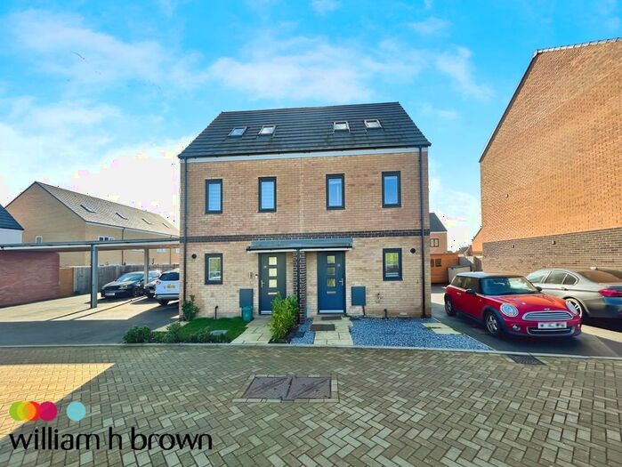 3 Bedroom Property To Rent In Christopher Garnett Chase, Stanway, Colchester, CO3