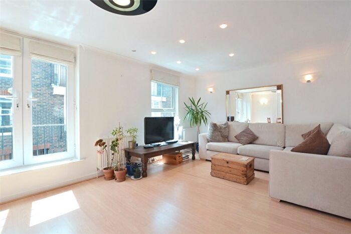 3 Bedroom Terraced House To Rent In Elgin Mews North, Maida Vale, London, W9