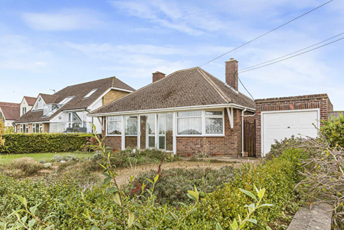 2 Bedroom Detached Bungalow For Sale In Windmill Lane, Wheatley, OX33