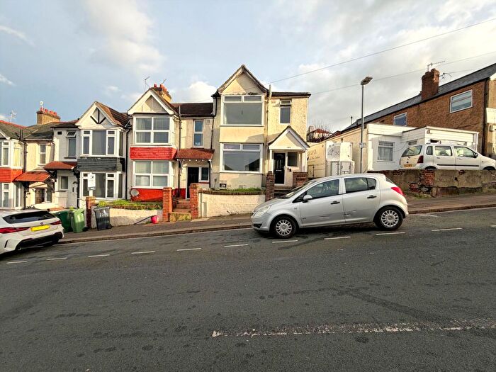 3 Bedroom Property To Rent In Milner Road, Brighton, BN2