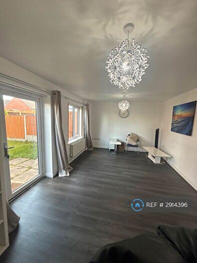 3 Bedroom Semi-Detached House To Rent In Maltravers Place, Sheffield, S2