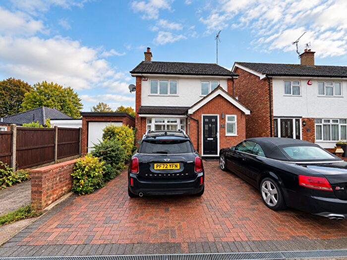 3 Bedroom Detached House To Rent In Newlands Road, Billericay, Essex, CM12