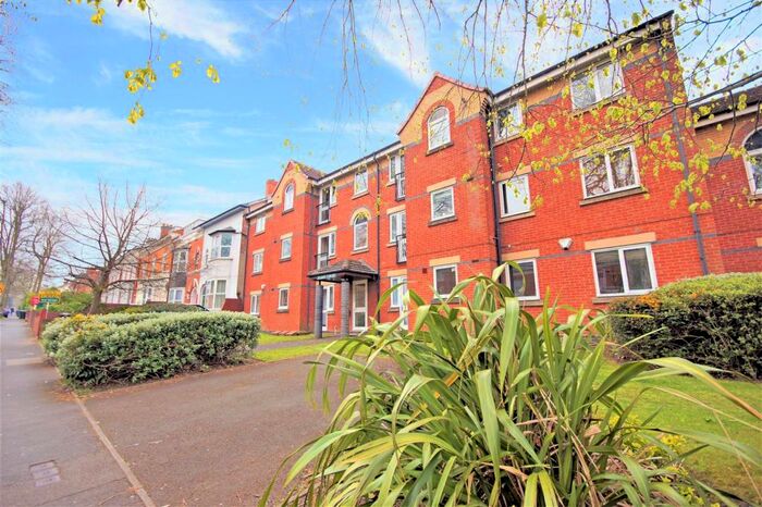 2 Bedroom Apartment To Rent In Trafalgar Road, Moseley, Birmingham, B13