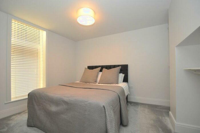 2 Bedroom Apartment To Rent In Mayfield Grove, Harrogate, North Yorkshire, HG1