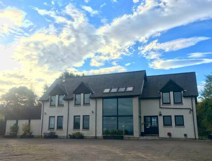 5 Bedroom Detached House For Sale In Bunchrew, Inverness, IV3