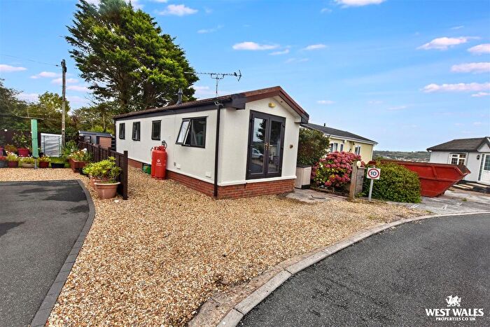 1 Bedroom Park Home For Sale In Hill Farm Park, Pembroke Dock, SA72