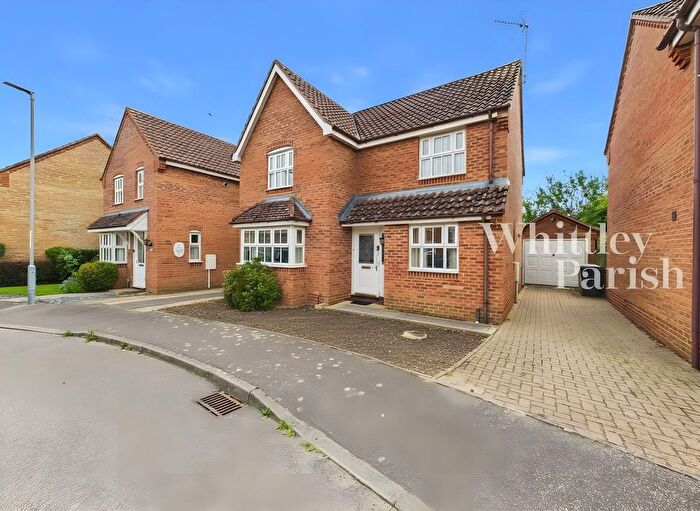 4 Bedroom Detached House For Sale In Sycamore Way, Diss, IP22