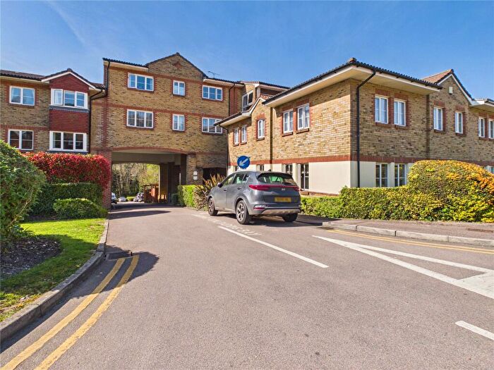 2 Bedroom Apartment To Rent In Croydon Road, Caterham, Surrey, CR3