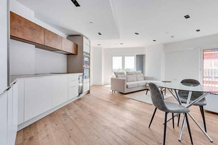 1 Bedroom Flat To Rent In Keybridge Tower, Exchange Gardens, SW8